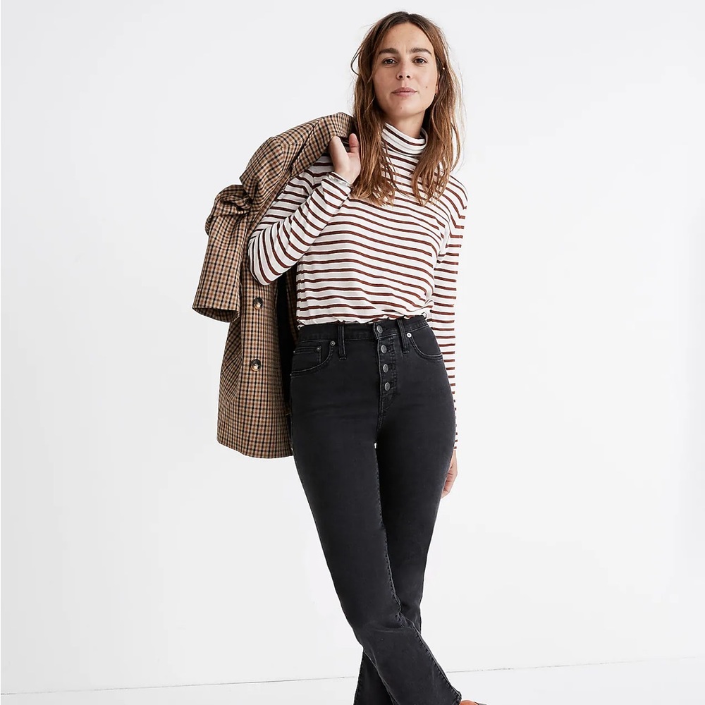 Cali Demi-Boot Jeans in Bellspring Wash: Button-Front Edition